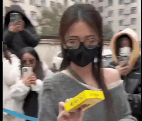 娱乐故事吃瓜八卦,揭秘明星背后的那些事儿 第2张 娱乐故事吃瓜八卦,揭秘明星背后的那些事儿 第2张